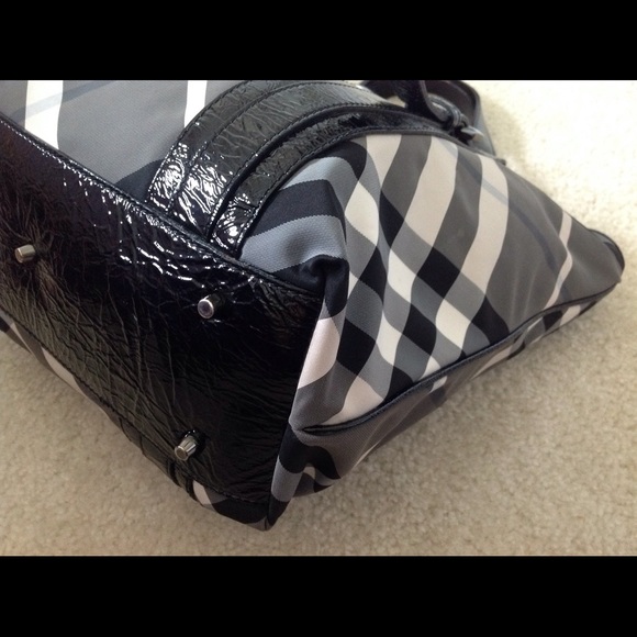 Burberry beat Victoria bag - Picture 4 of 8